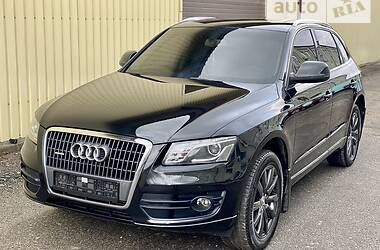 Позашляховик / Кросовер Audi Q5 2010 в 