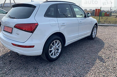 Внедорожник / Кроссовер Audi Q5 2013 в Луцке