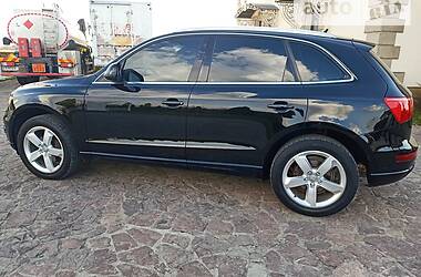 Внедорожник / Кроссовер Audi Q5 2009 в Ивано-Франковске