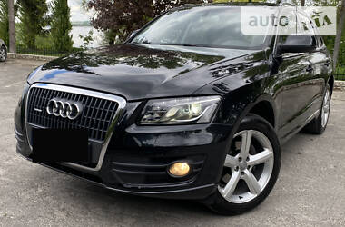 Внедорожник / Кроссовер Audi Q5 2010 в Тернополе