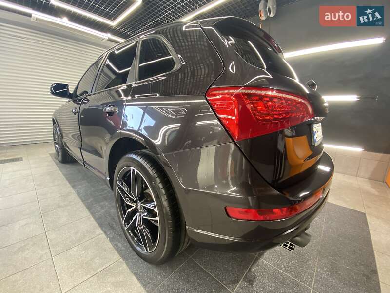 Позашляховик / Кросовер Audi Q5 2011 в Одесі