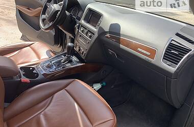 Внедорожник / Кроссовер Audi Q5 2012 в 