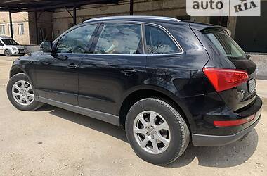 Внедорожник / Кроссовер Audi Q5 2012 в 