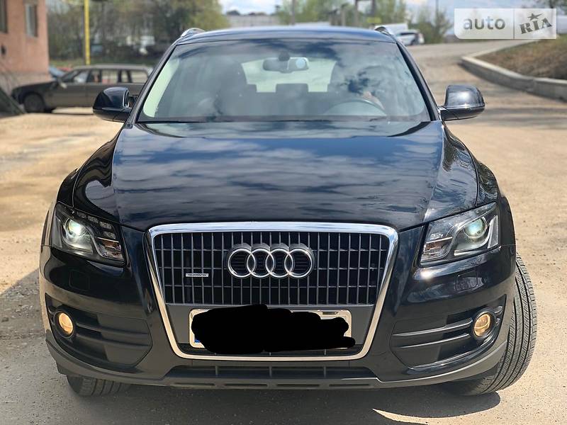 Внедорожник / Кроссовер Audi Q5 2012 в 