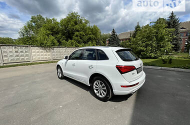 Внедорожник / Кроссовер Audi Q5 2014 в Киеве