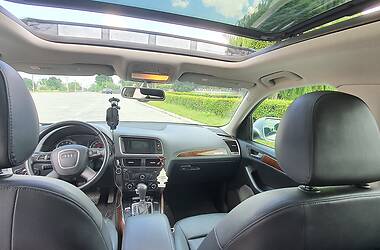 Внедорожник / Кроссовер Audi Q5 2010 в 