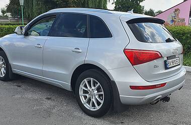Внедорожник / Кроссовер Audi Q5 2010 в 