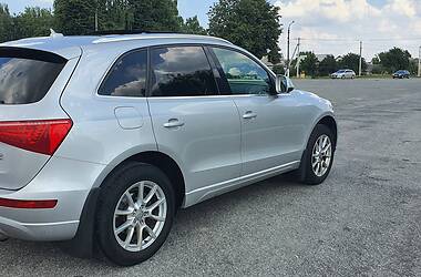 Внедорожник / Кроссовер Audi Q5 2010 в 