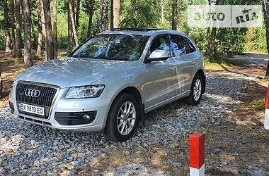 Внедорожник / Кроссовер Audi Q5 2010 в 