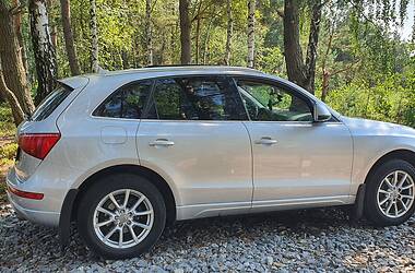 Внедорожник / Кроссовер Audi Q5 2010 в 