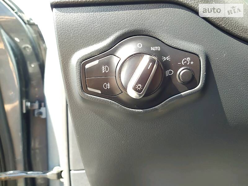 Внедорожник / Кроссовер Audi Q5 2012 в Хмельницком