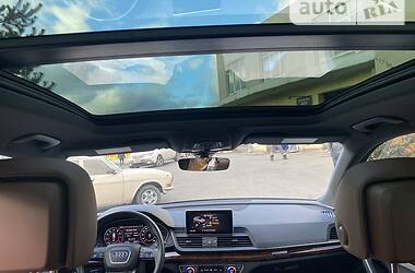Позашляховик / Кросовер Audi Q5 2017 в Харкові