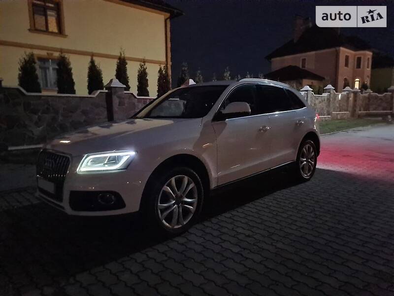 Внедорожник / Кроссовер Audi Q5 2014 в Черновцах