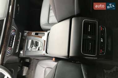Внедорожник / Кроссовер Audi Q5 2018 в 