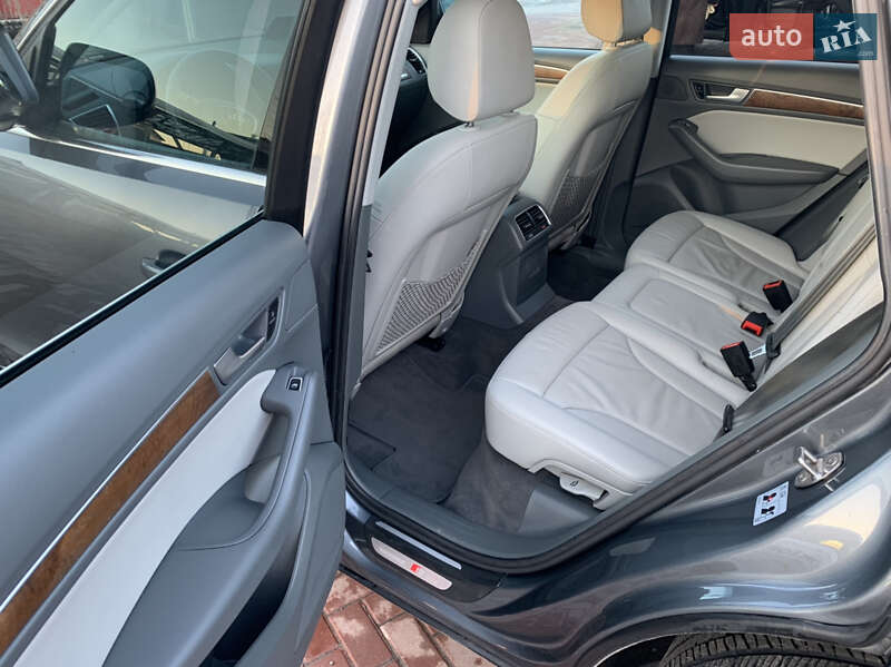 Внедорожник / Кроссовер Audi Q5 2013 в Ровно