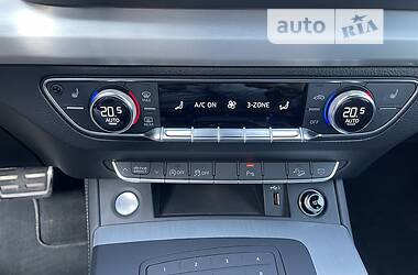 Позашляховик / Кросовер Audi Q5 2018 в 