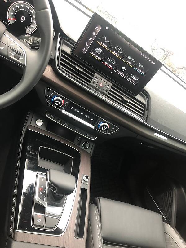 Внедорожник / Кроссовер Audi Q5 2021 в Львове фото 42 Внедорожник / Кроссовер Audi Q5 2021 в Львове