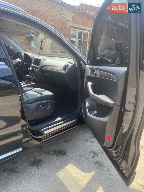 Внедорожник / Кроссовер Audi Q5 2013 в Житомире фото 10 Внедорожник / Кроссовер Audi Q5 2013 в Житомире