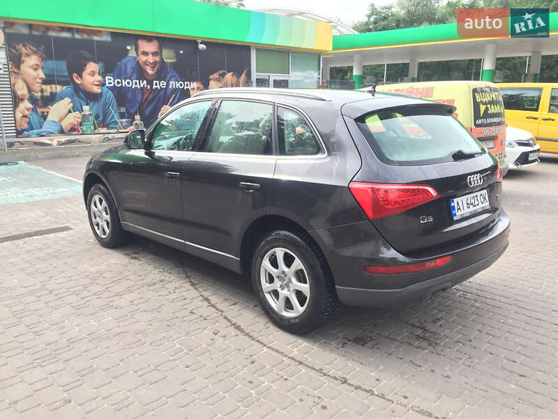 Внедорожник / Кроссовер Audi Q5 2011 в Киеве