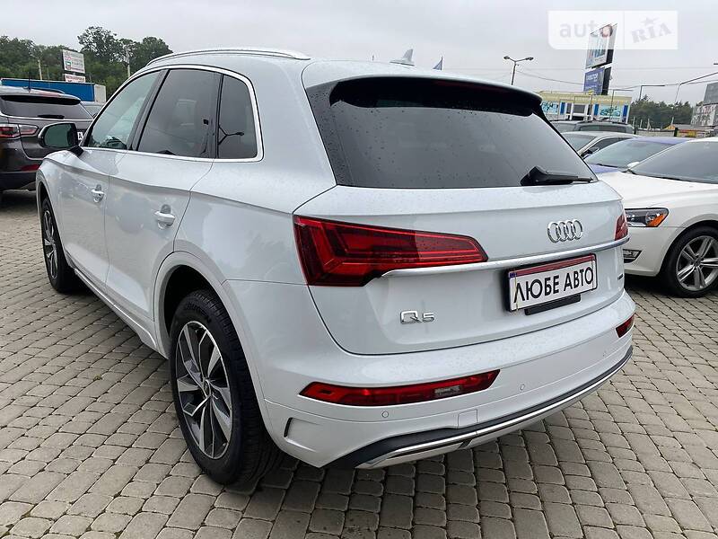 Позашляховик / Кросовер Audi Q5 2021 в Львові
