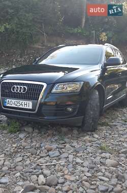 Внедорожник / Кроссовер Audi Q5 2012 в 
