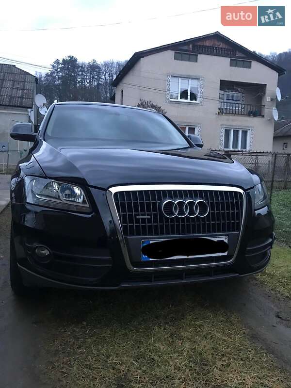 Внедорожник / Кроссовер Audi Q5 2012 в Ужгороде