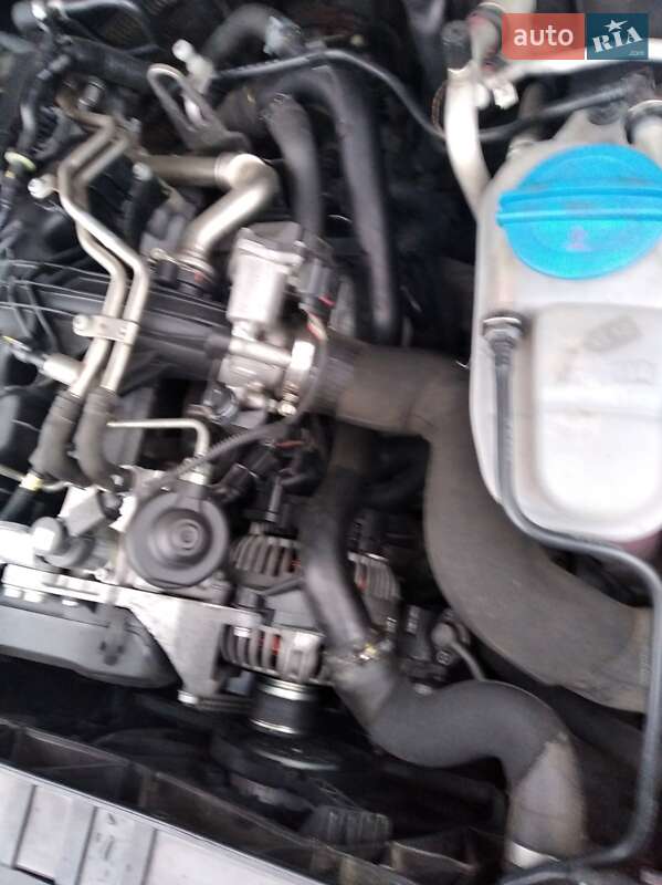 Внедорожник / Кроссовер Audi Q5 2012 в Ужгороде