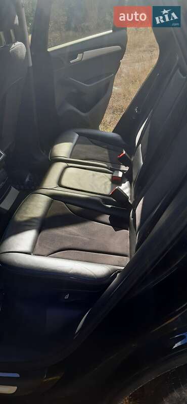 Внедорожник / Кроссовер Audi Q5 2012 в Ужгороде