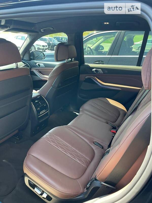 Позашляховик / Кросовер Audi Q5 2021 в Києві