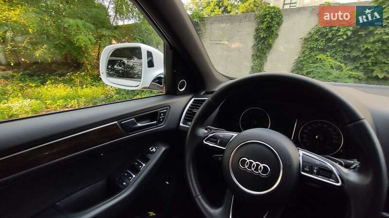Внедорожник / Кроссовер Audi Q5 2015 в Черкассах