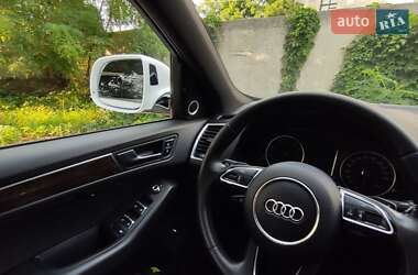 Внедорожник / Кроссовер Audi Q5 2015 в 