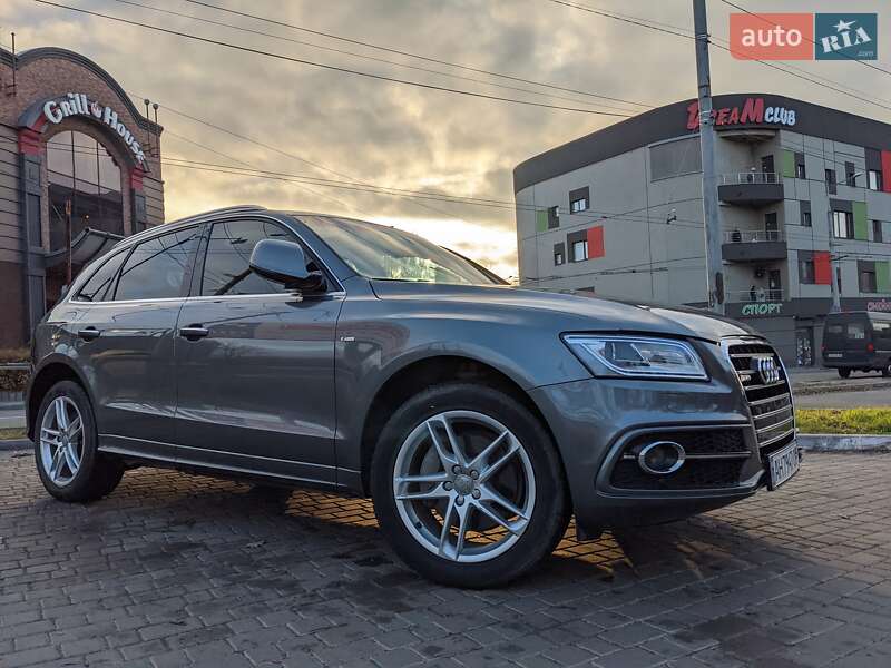 Внедорожник / Кроссовер Audi Q5 2015 в Киеве