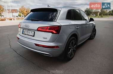 Внедорожник / Кроссовер Audi Q5 2018 в Кривом Роге