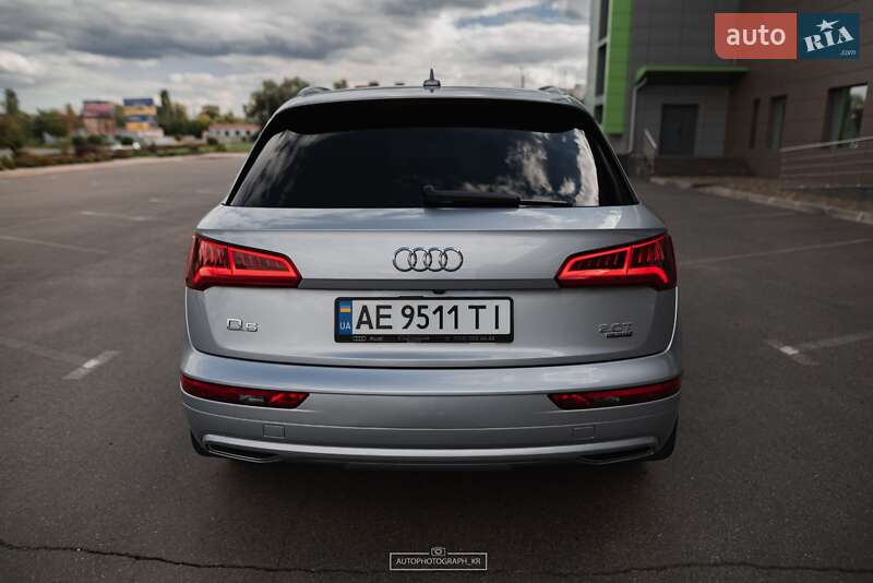 Внедорожник / Кроссовер Audi Q5 2018 в Кривом Роге