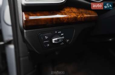 Внедорожник / Кроссовер Audi Q5 2018 в 