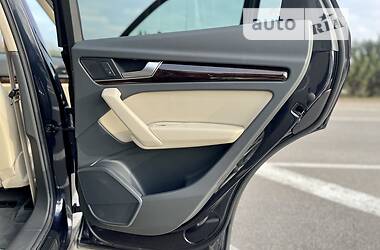 Внедорожник / Кроссовер Audi Q5 2019 в 