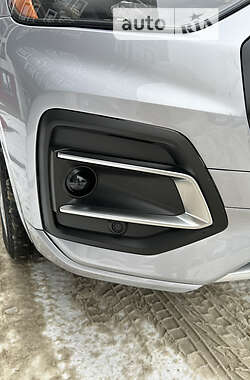 Позашляховик / Кросовер Audi Q5 2021 в 