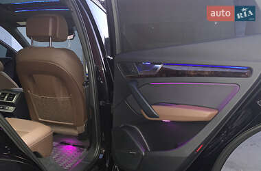 Внедорожник / Кроссовер Audi Q5 2018 в 