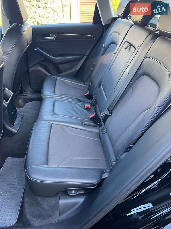 Внедорожник / Кроссовер Audi Q5 2015 в Львове фото 45 Внедорожник / Кроссовер Audi Q5 2015 в Львове