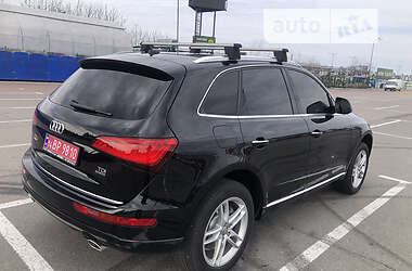 Позашляховик / Кросовер Audi Q5 2015 в Львові