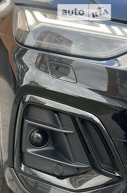 Внедорожник / Кроссовер Audi Q5 2020 в 