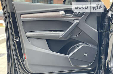 Внедорожник / Кроссовер Audi Q5 2020 в 