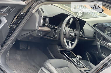 Внедорожник / Кроссовер Audi Q5 2020 в 