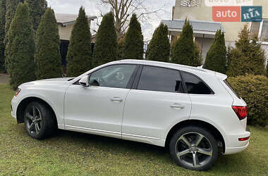 Внедорожник / Кроссовер Audi Q5 2015 в 