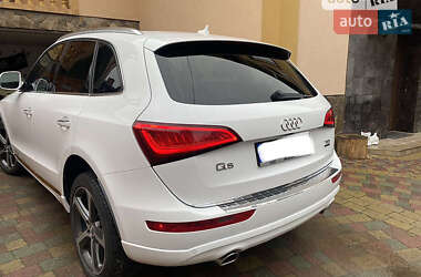 Внедорожник / Кроссовер Audi Q5 2015 в 