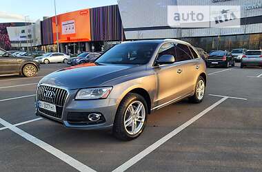 Позашляховик / Кросовер Audi Q5 2015 в Києві