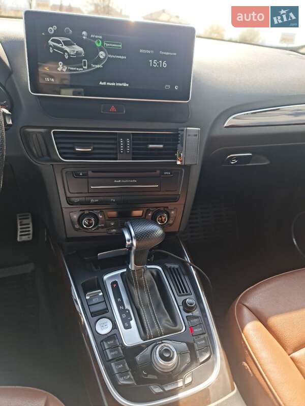 Внедорожник / Кроссовер Audi Q5 2012 в Ужгороде