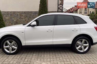 Внедорожник / Кроссовер Audi Q5 2012 в Черновцах