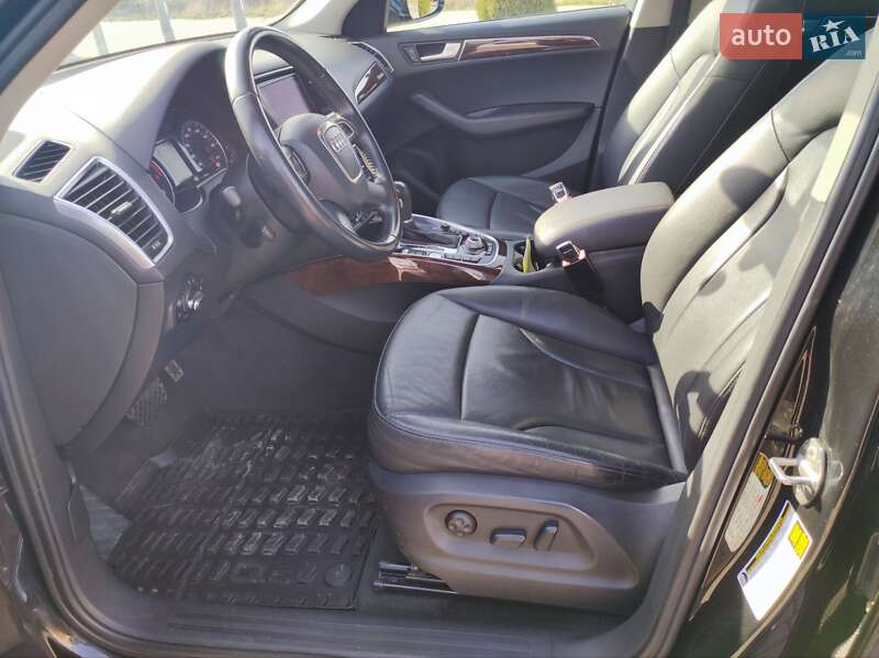 Внедорожник / Кроссовер Audi Q5 2012 в Мукачево