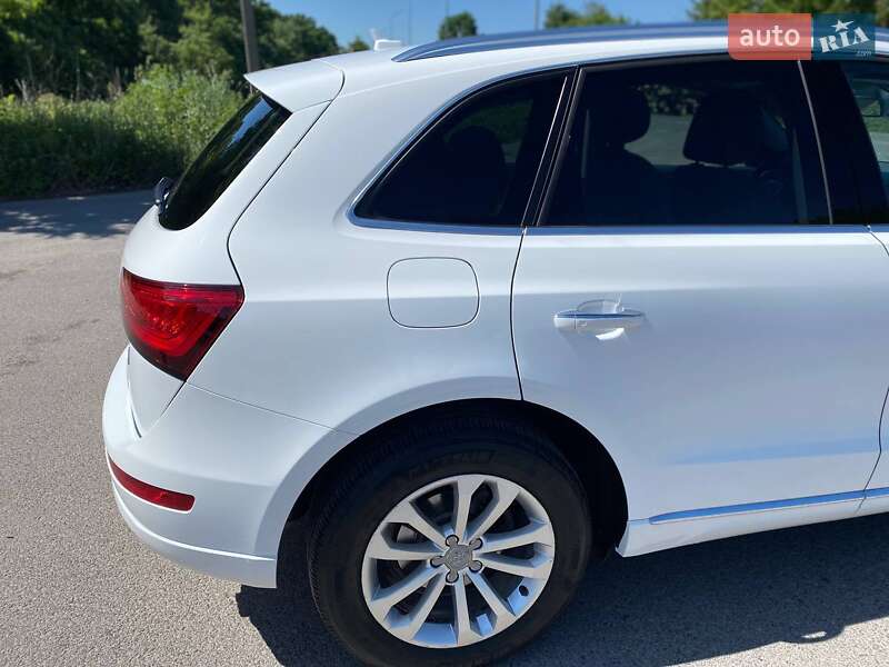 Позашляховик / Кросовер Audi Q5 2015 в Вінниці